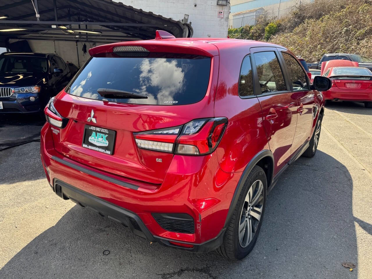 Used 2021 Mitsubishi Outlander Sport SE AWD/4WD image 4