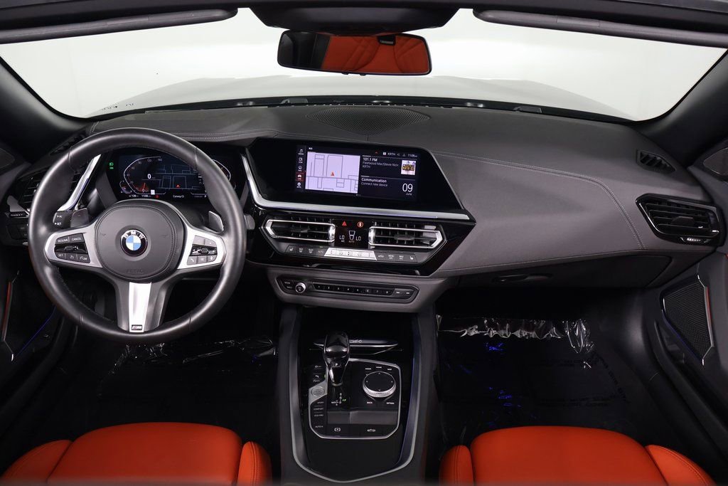 Certified 2023 BMW Z4 sDrive30i w/ Shadowloine Package RWD image 9