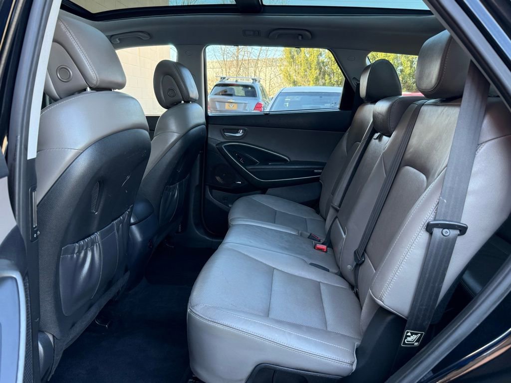Used 2018 Hyundai Santa Fe AWD w/ SE Ultimate Tech Package 03 image 12