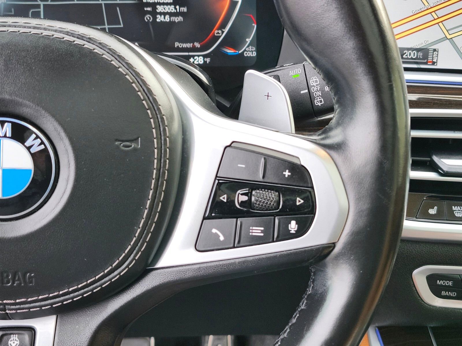 Used 2021 BMW X5 xDrive40i w/ M Sport Package image 29