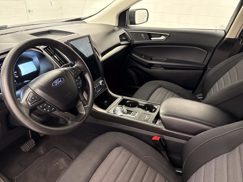Used 2022 Ford Edge SE AWD/4WD image 10