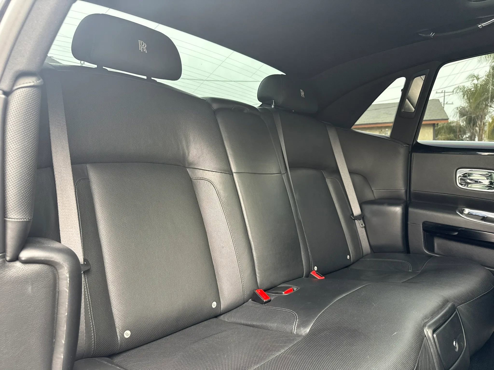 Used 2013 Rolls-Royce Ghost RWD image 28