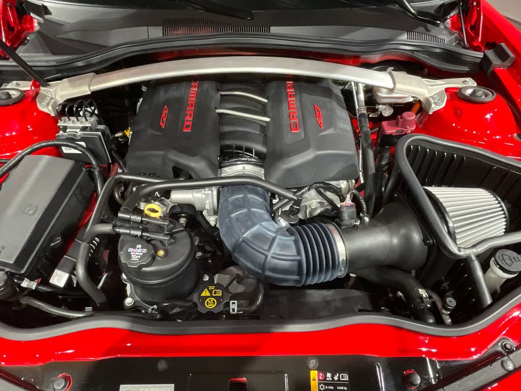 Used 2015 Chevrolet Camaro Z/28 RWD image 25