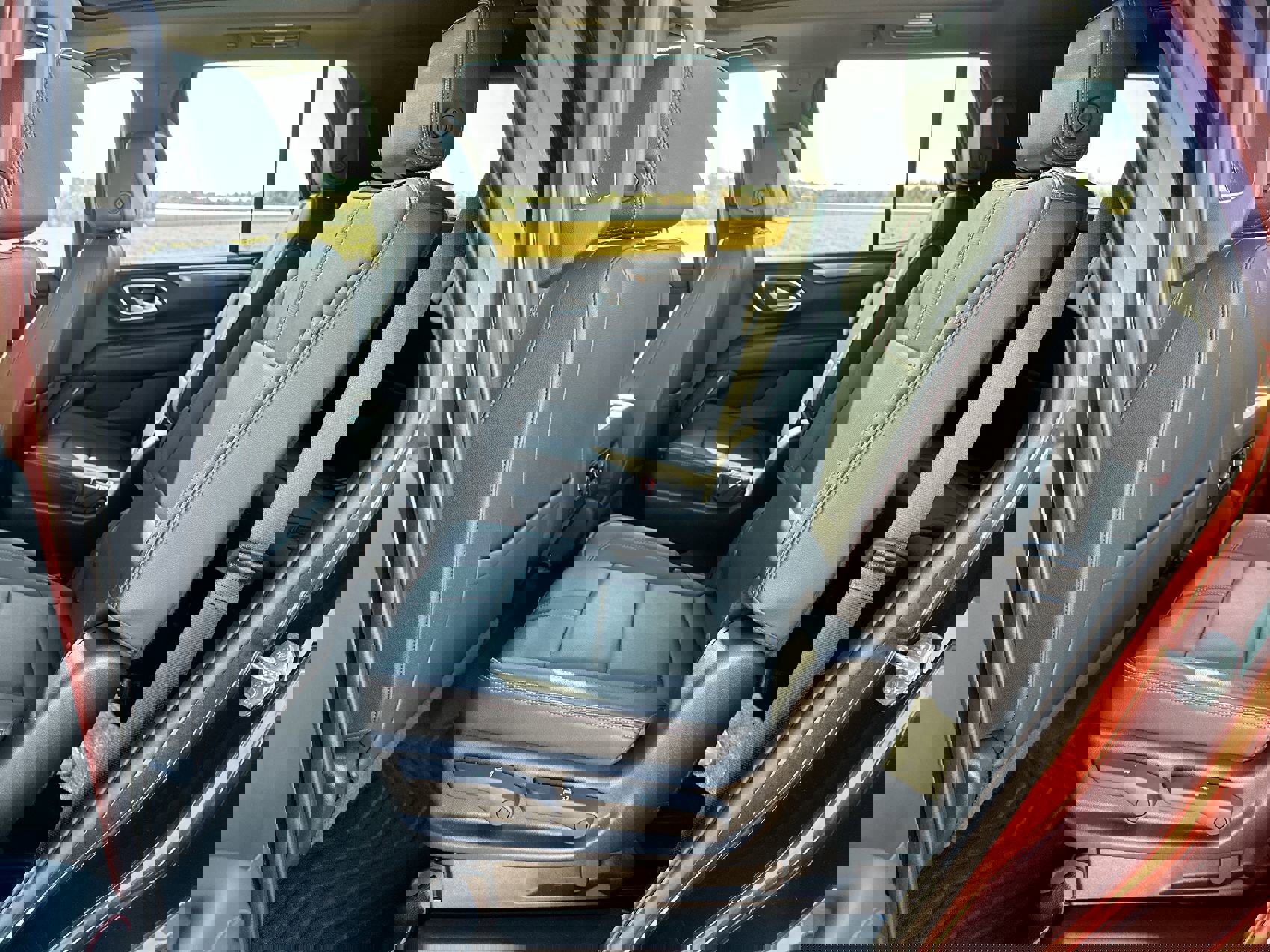 Used 2022 Chevrolet Tahoe RST w/ Sport Performance Package image 23