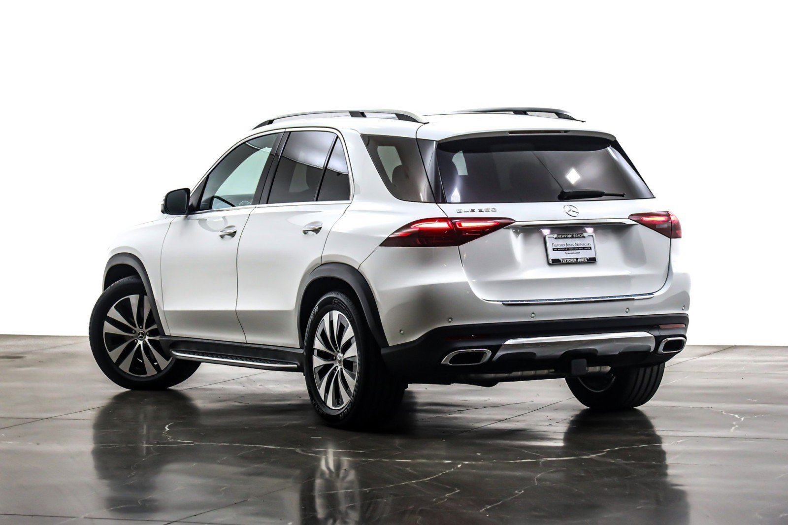 Certified 2025 Mercedes-Benz GLE 350 4MATIC image 13