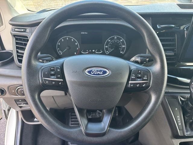 Used 2023 Ford Transit 350 XLT image 15