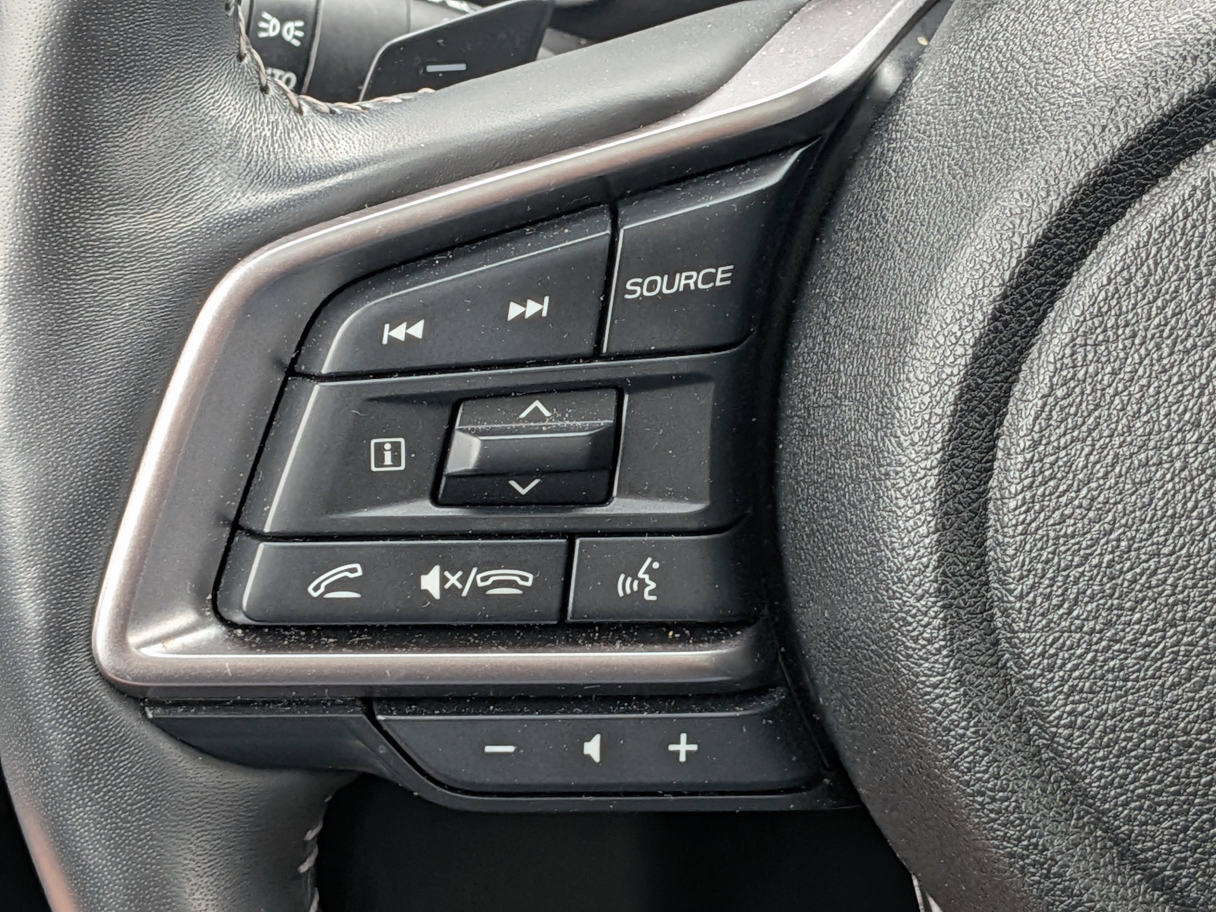 Certified 2023 Subaru Ascent Touring image 24