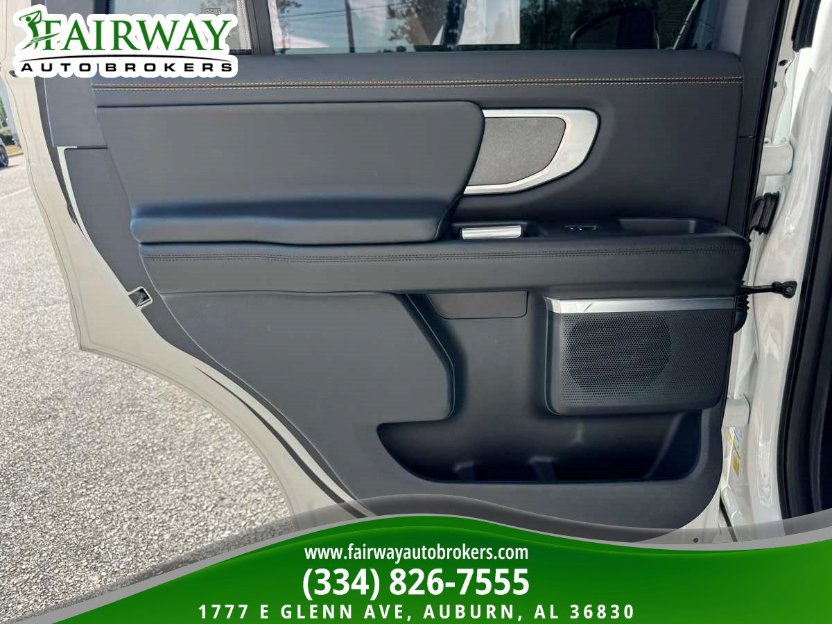 Used 2026 Ford Expedition Tremor AWD/4WD image 31