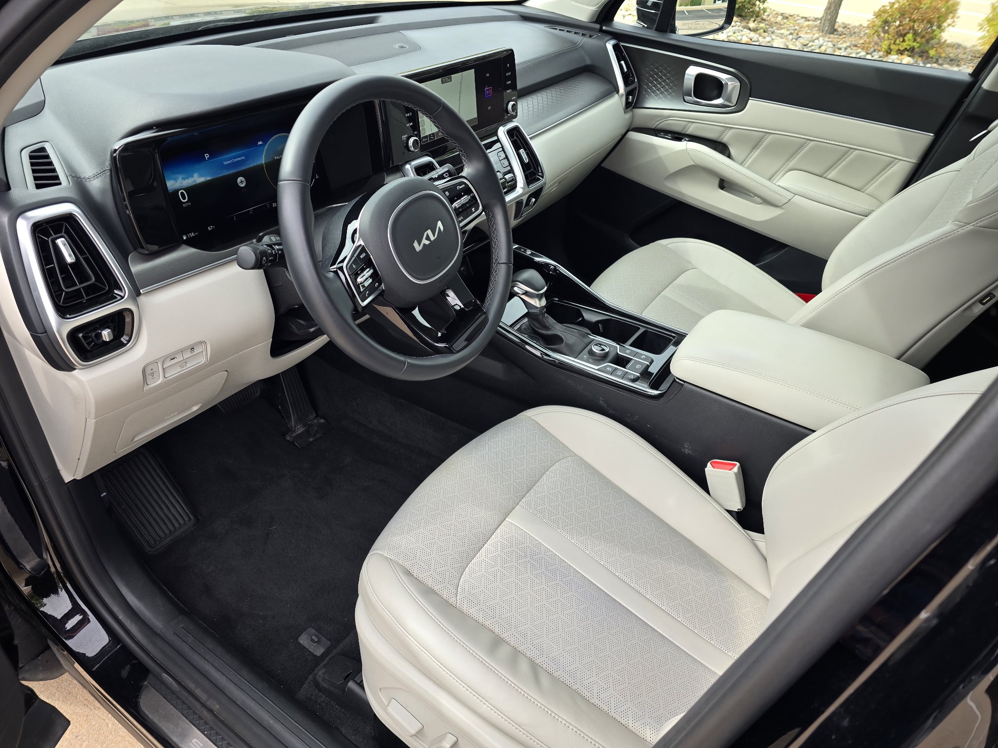 Used 2023 Kia Sorento SX AWD/4WD image 28