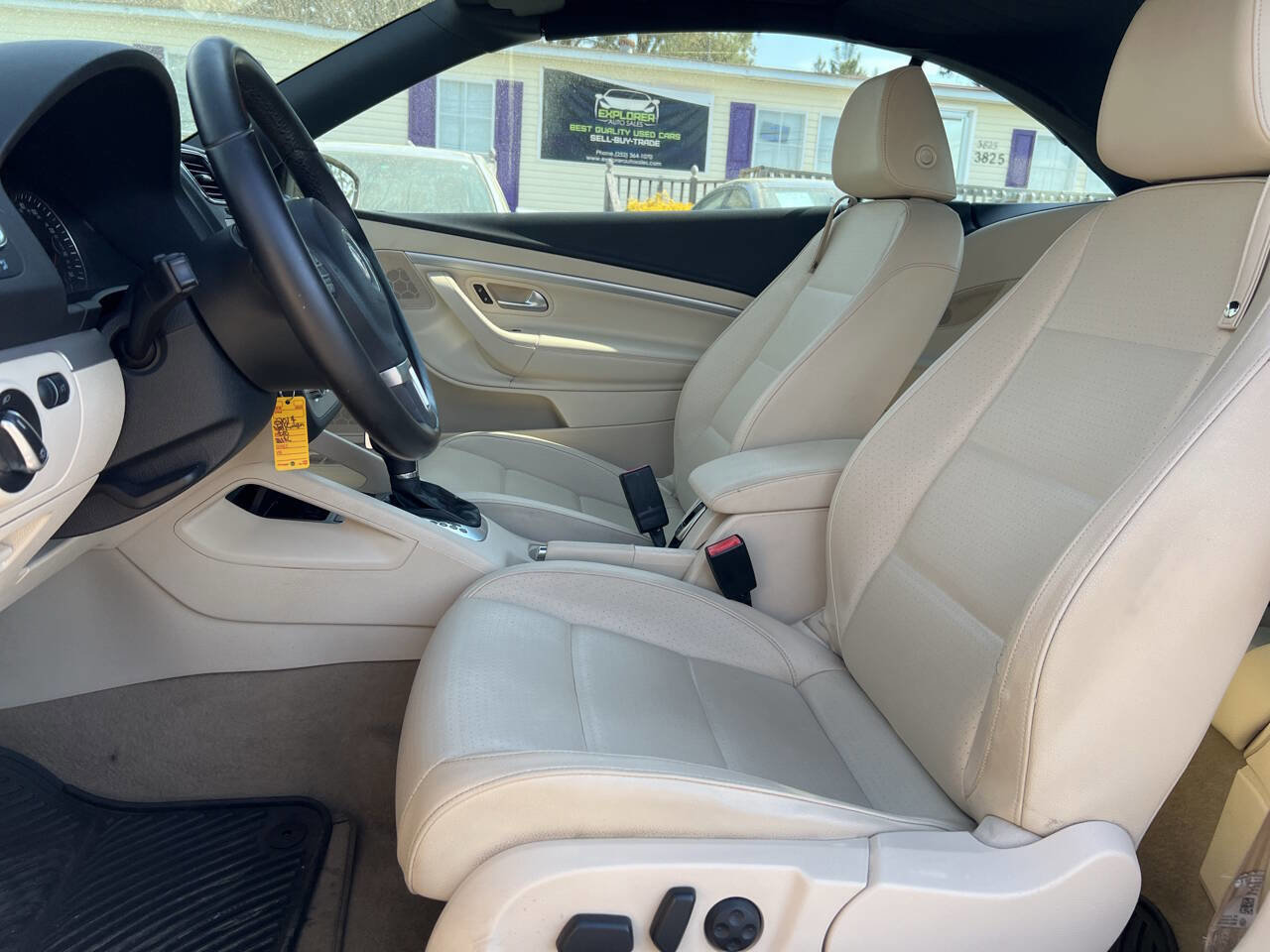 Used 2014 Volkswagen Eos Komfort FWD image 10