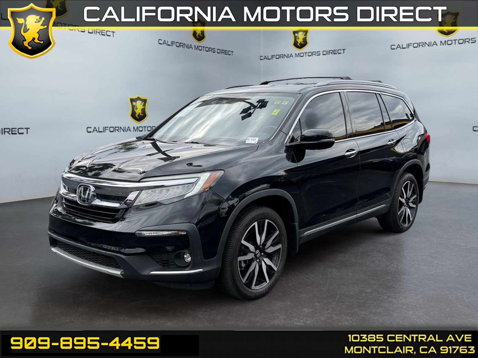 Used 2022 Honda Pilot Touring image 1