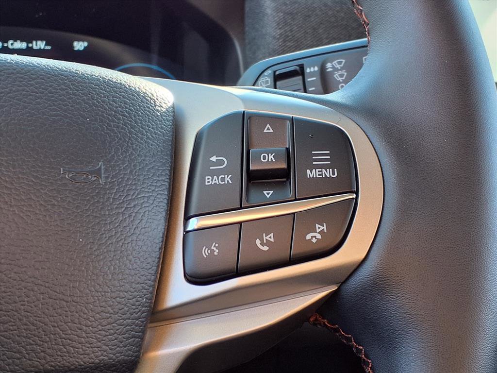 New 2026 Ford Explorer Active w/ Active Comfort Package image 19