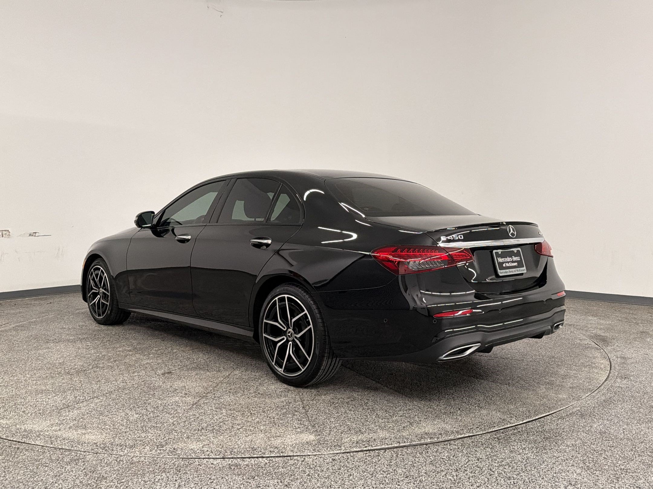 Certified 2023 Mercedes-Benz E 450 4MATIC Sedan image 3