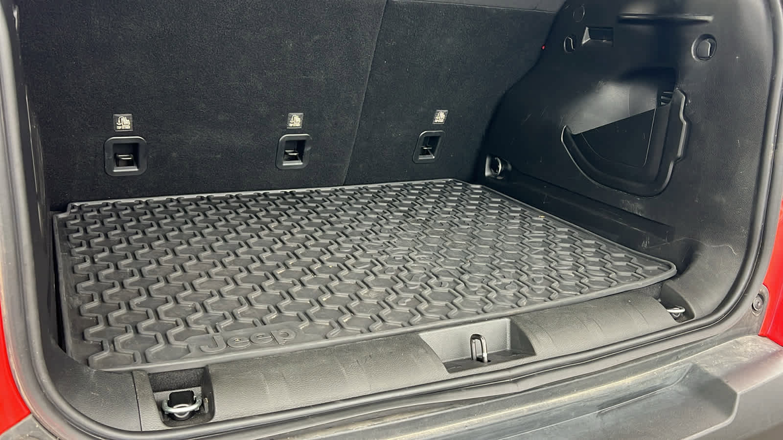 Used 2021 Jeep Renegade Sport image 27