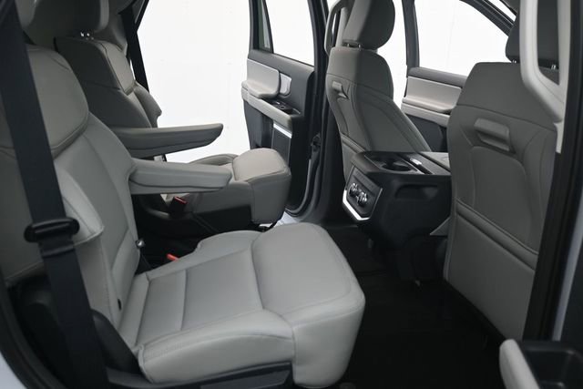 New 2026 Ford Expedition Active AWD/4WD image 29