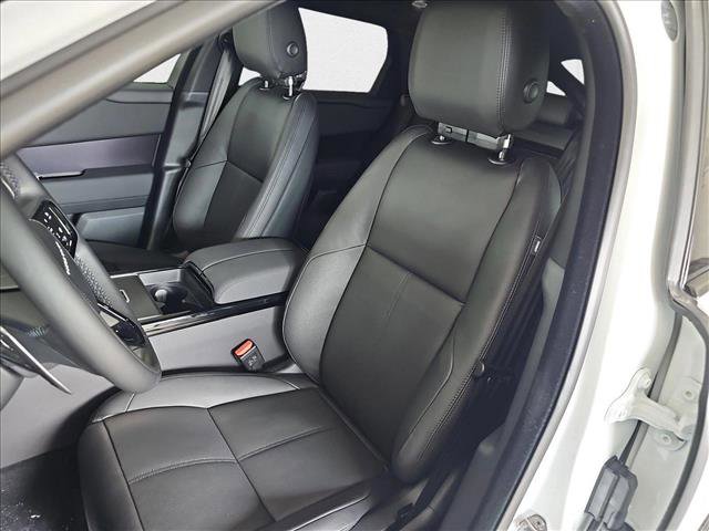 New 2026 Land Rover Range Rover Velar Dynamic SE image 15
