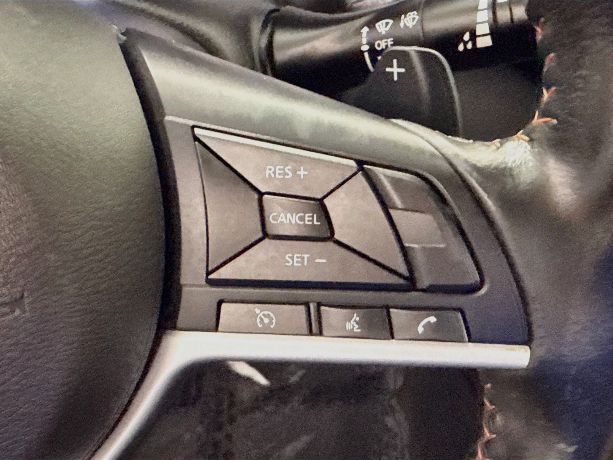 Used 2022 Nissan Altima 2.5 SR w/ Midnight Edition Package AWD/4WD image 15