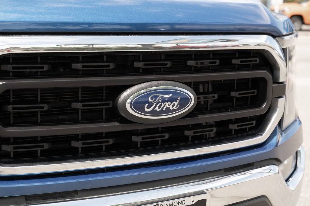 Used 2023 Ford F150 XLT AWD/4WD image 10