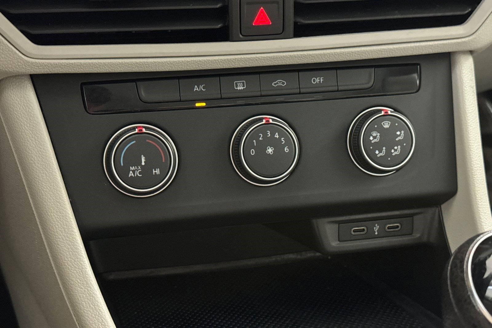 Used 2021 Volkswagen Jetta S w/ Driver Assistance Package image 18