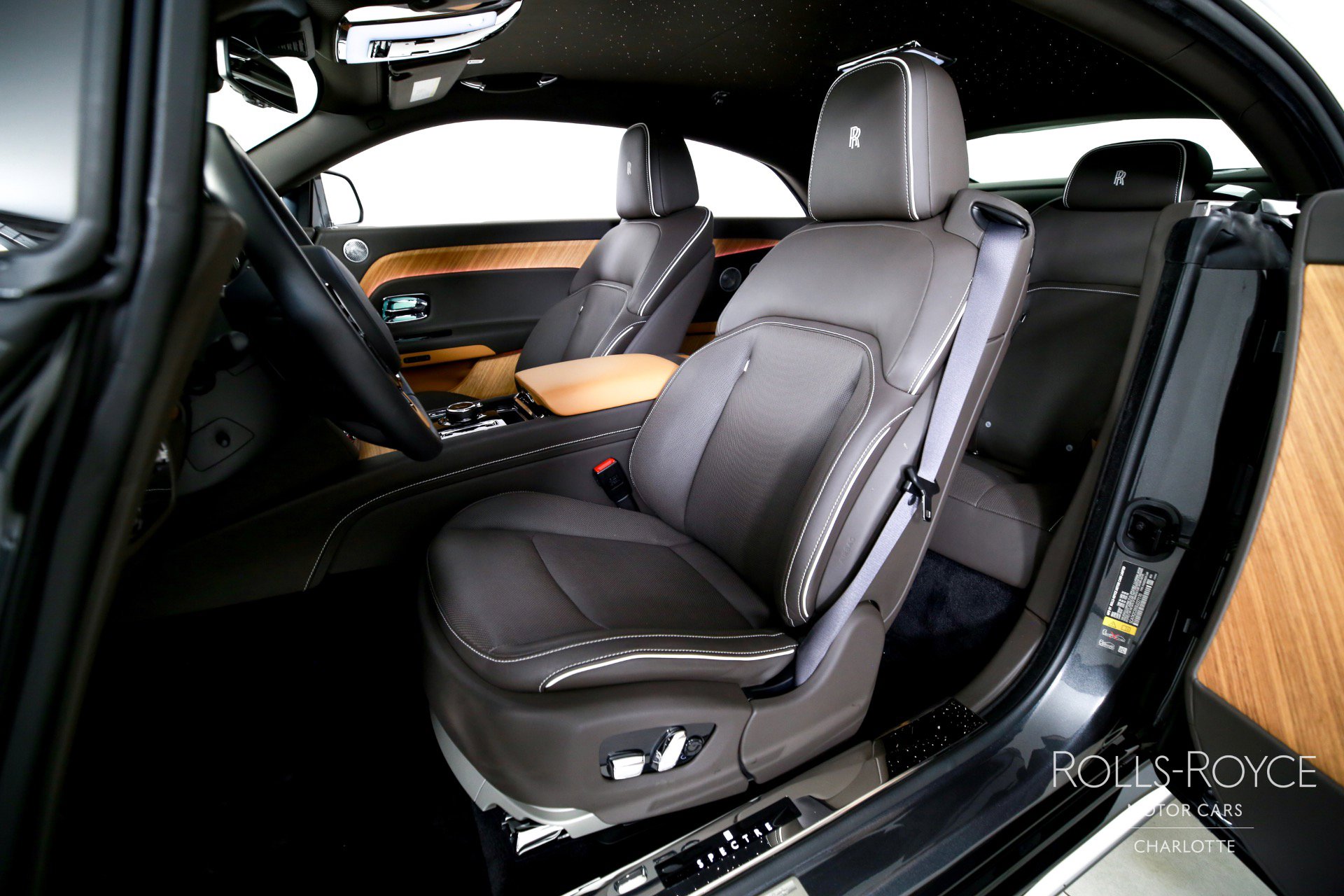 Certified 2025 Rolls-Royce Spectre w/ Spectre Launch Package image 13