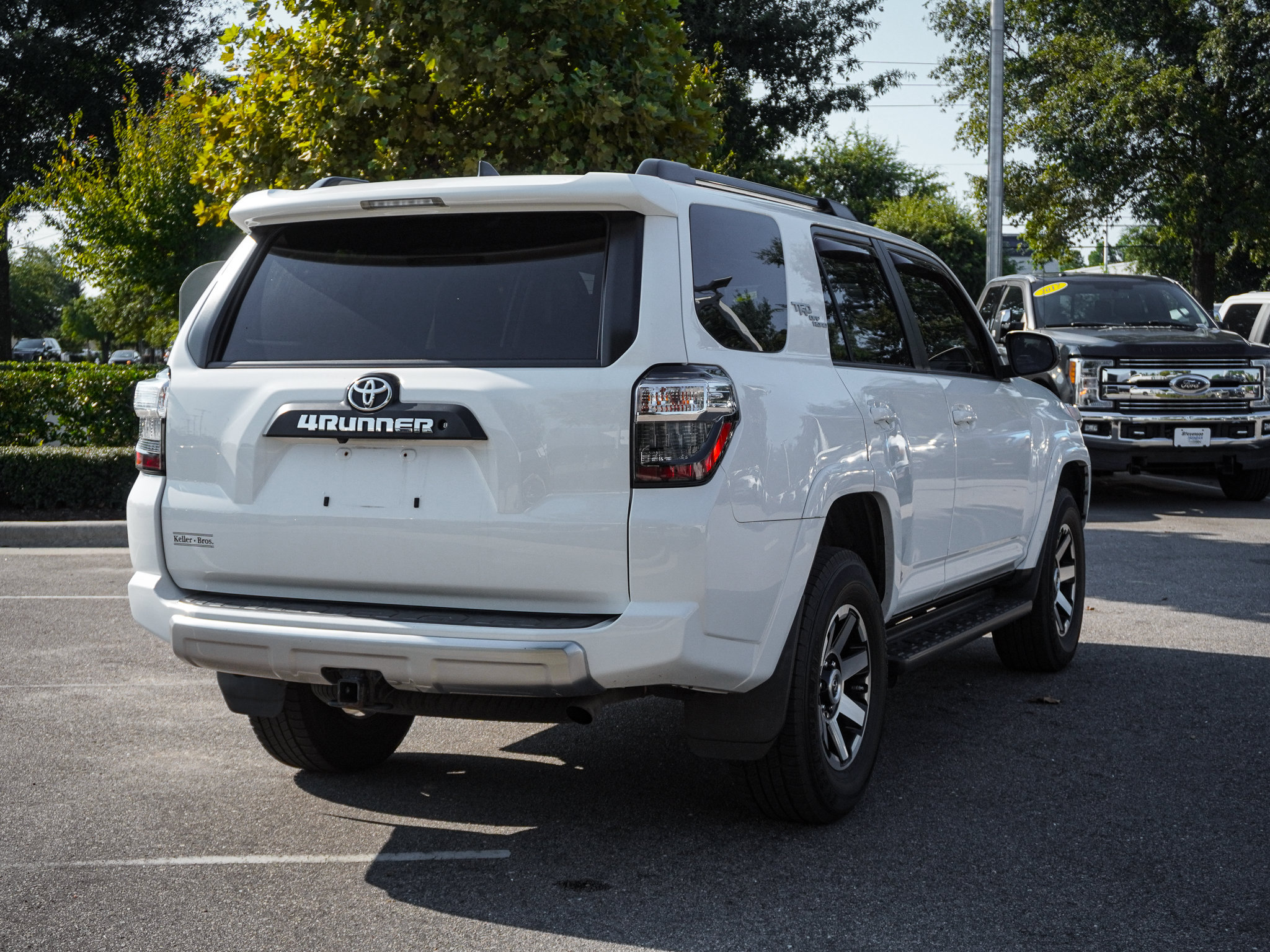 Used 2019 Toyota 4Runner TRD Off-Road AWD/4WD image 11