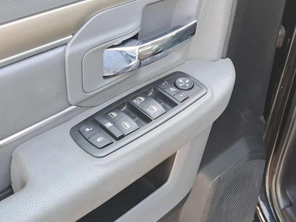 Used 2015 RAM 2500 Big Horn image 25