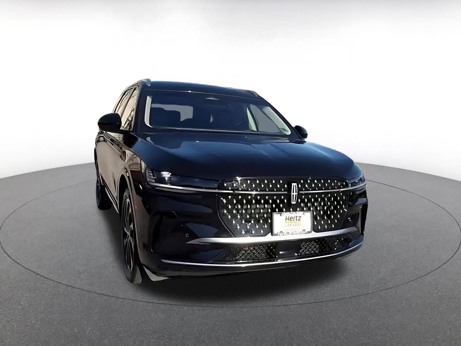 Used 2024 Lincoln Nautilus Reserve image 4