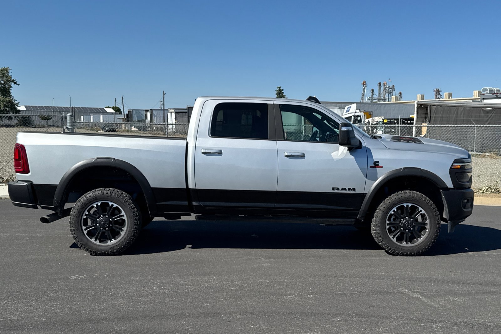 New 2026 RAM 2500 Rebel w/ Rebel Level 2 Equipment Group AWD/4WD image 2
