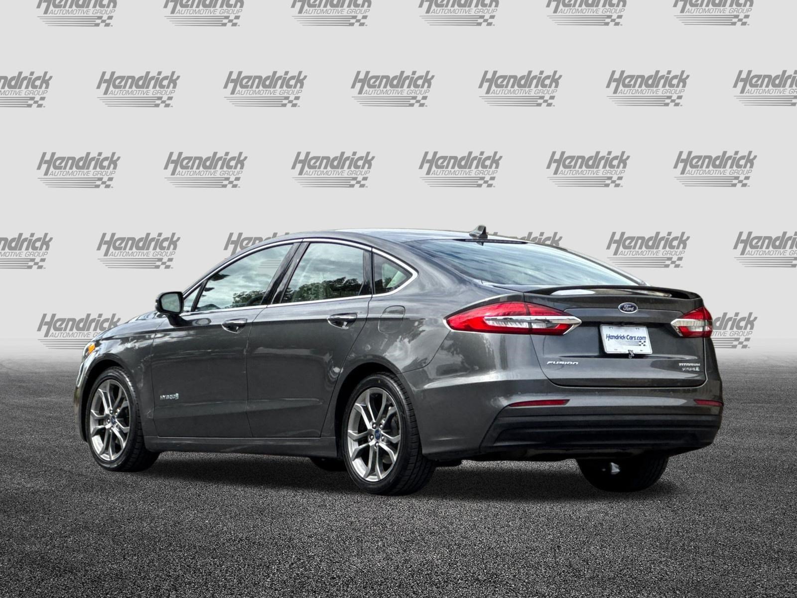 Used 2019 Ford Fusion Titanium FWD image 7