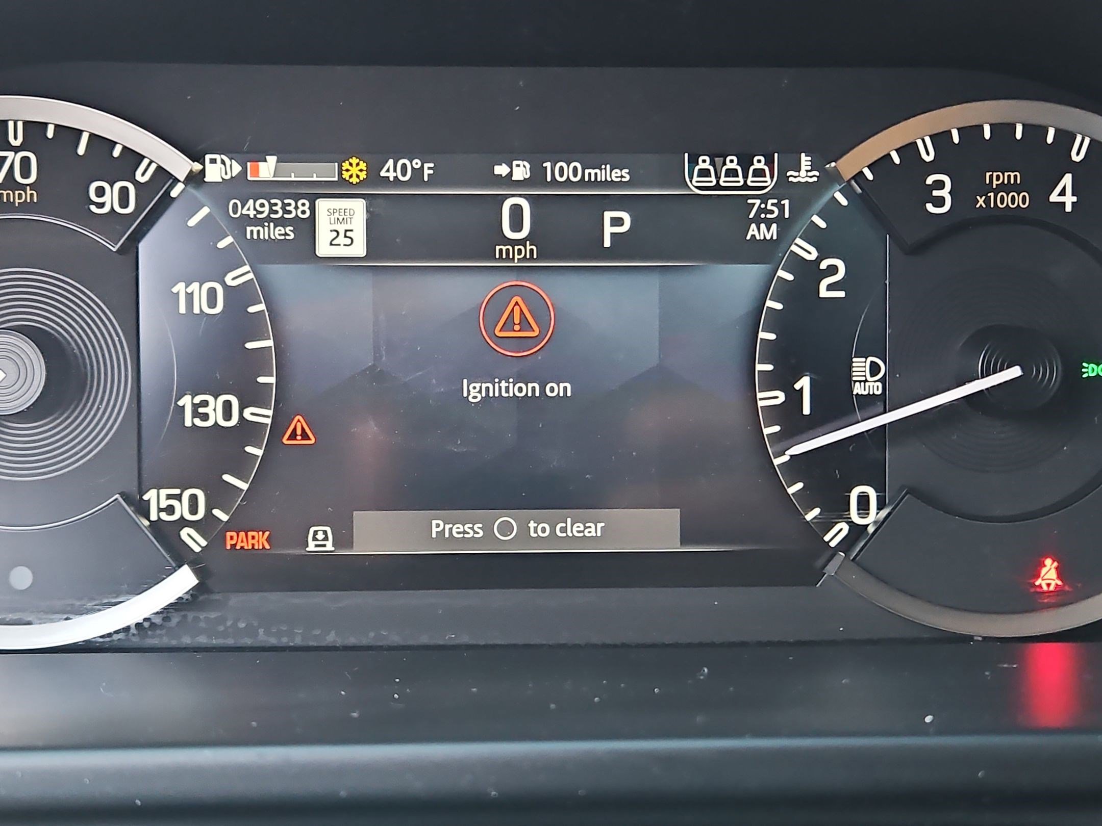 Used 2023 Land Rover Defender 110 SE image 25