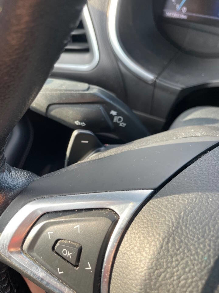 Used 2017 Ford Edge Titanium FWD image 53