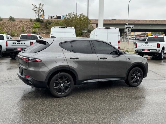 Used 2024 Dodge Hornet R/T Plus w/ R/T Blacktop Package AWD/4WD image 7