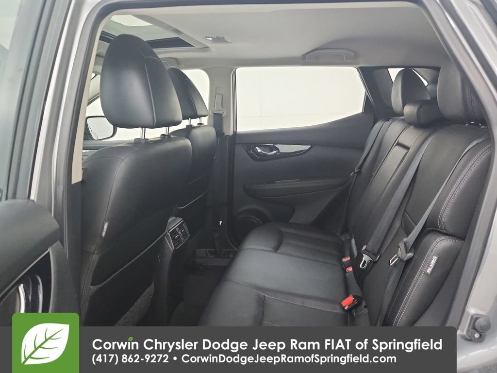 Used 2021 Nissan Rogue Sport SL w/ Premium Package AWD/4WD image 30
