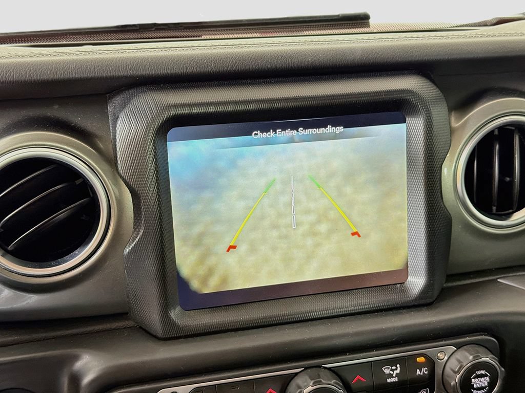 Used 2021 Jeep Wrangler Unlimited Sahara w/ Uconnect 4C Nav & Sound Group AWD/4WD image 36
