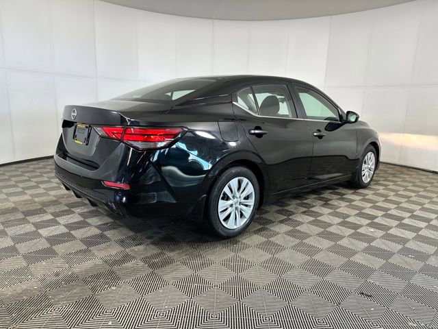 Used 2024 Nissan Sentra S image 3