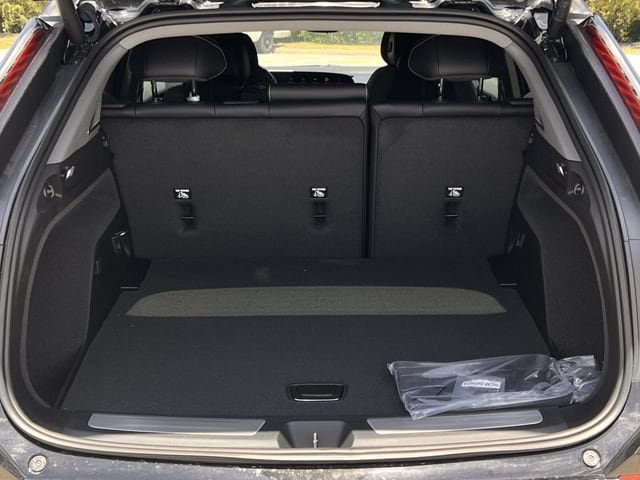 New 2027 Cadillac Optiq Luxury RWD image 23
