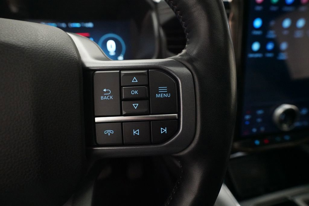 Used 2023 Ford F150 Lightning Lariat w/ Equipment Group 511A High image 18