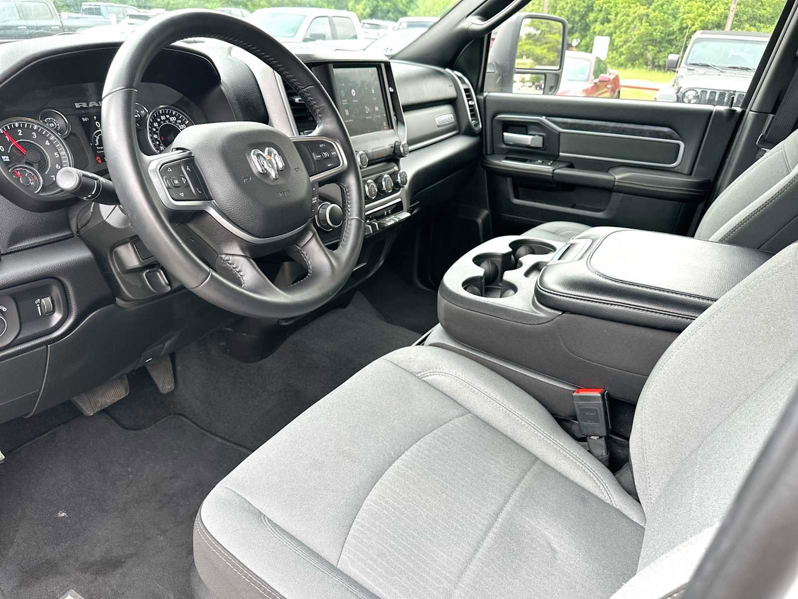 Used 2024 RAM 2500 Big Horn w/ Bed Utility Group image 18