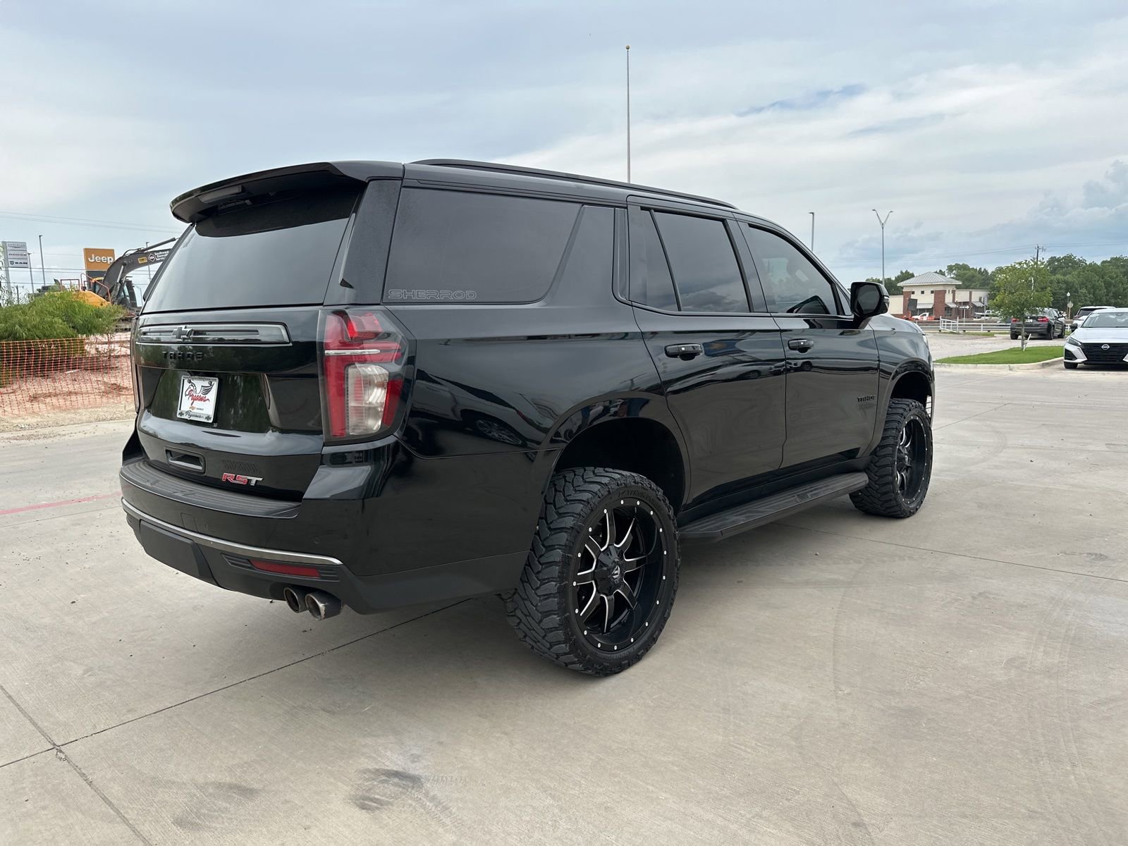 Used 2022 Chevrolet Tahoe RST w/ Sport Performance Package AWD/4WD image 5