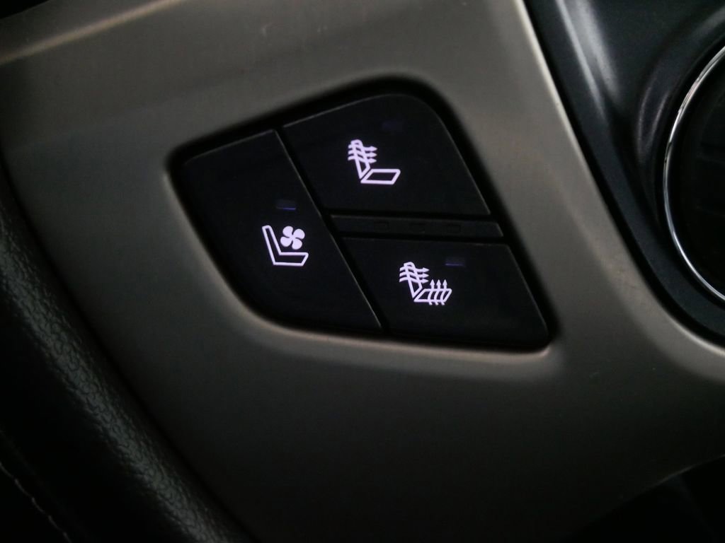 Used 2019 GMC Sierra 2500 Denali w/ Duramax Plus Package image 24