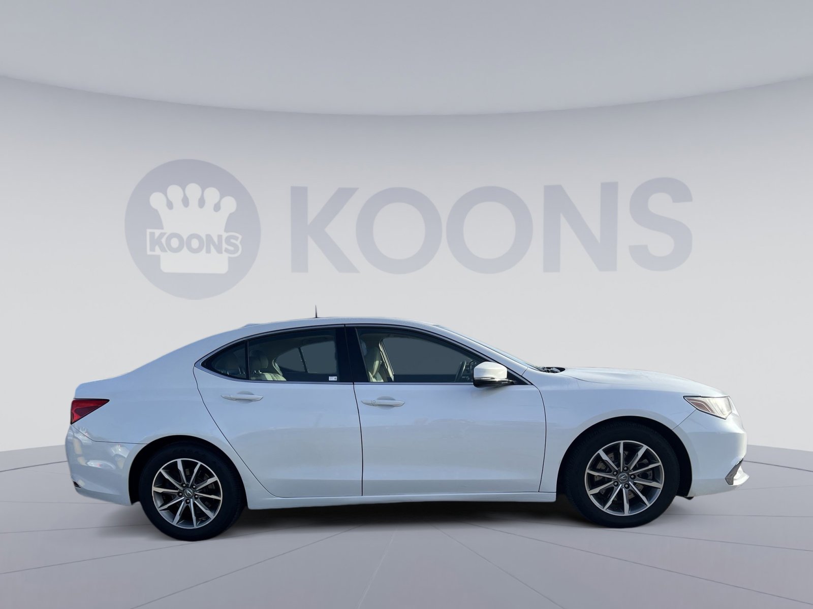 Used 2020 Acura TLX image 8