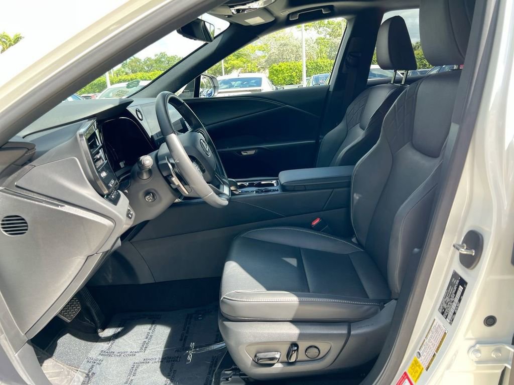 Certified 2024 Lexus RX 350 Premium w/ Accessory Package (Z1) FWD image 12