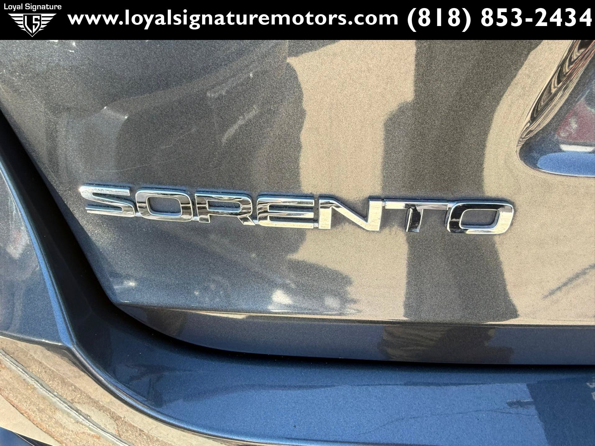 Used 2020 Kia Sorento EX FWD image 8