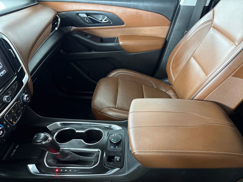 Used 2018 Chevrolet Traverse High Country image 21