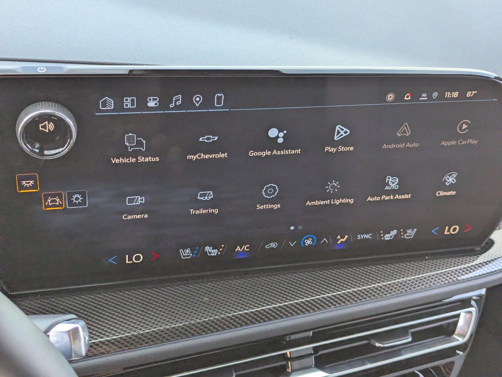 Used 2026 Chevrolet Traverse High Country image 27