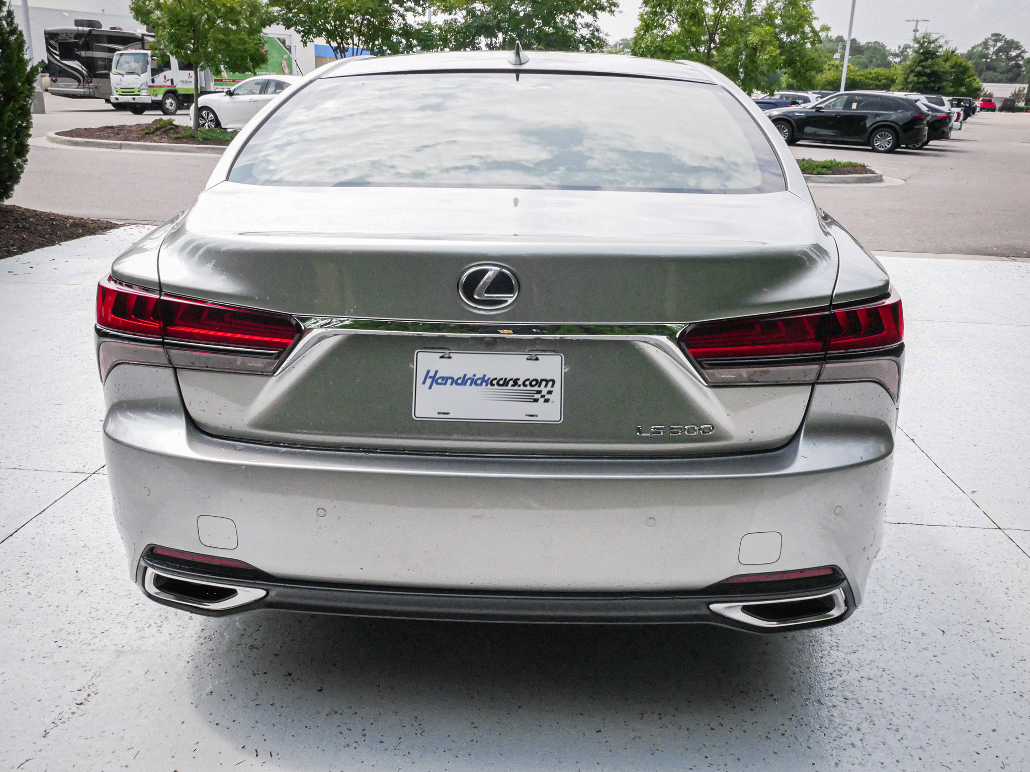Used 2021 Lexus LS 500 w/ Interior Upgrade Package RWD image 9