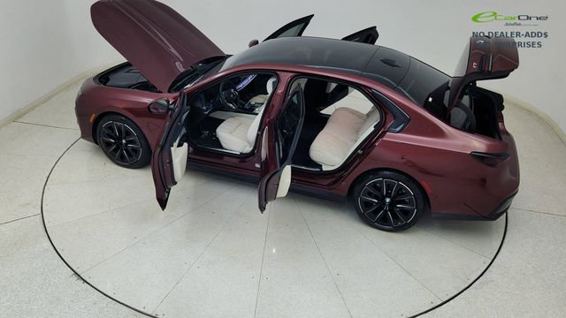 Used 2024 BMW i7 eDrive50 w/ M Sport Package RWD image 86