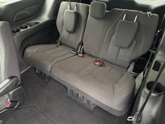 Used 2019 Chrysler Pacifica Touring Plus w/ S Appearance Package FWD image 9