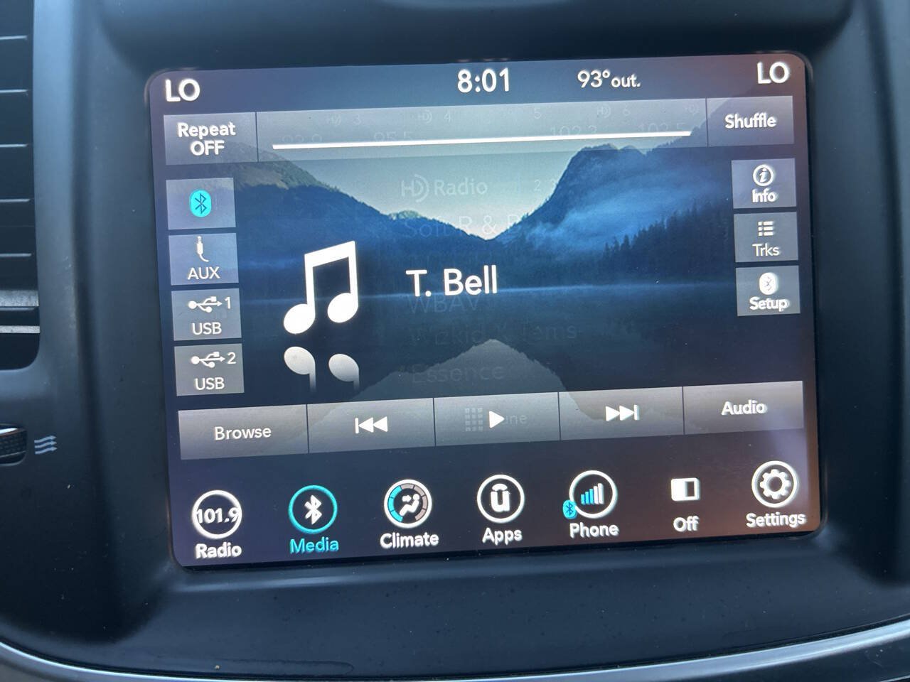 Used 2019 Chrysler 300 Touring w/ Sport Appearance Package RWD image 21