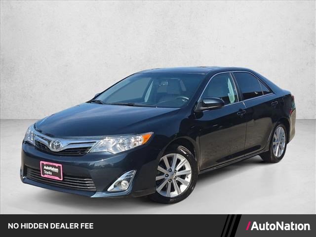 Used 2014 Toyota Camry XLE FWD video 1